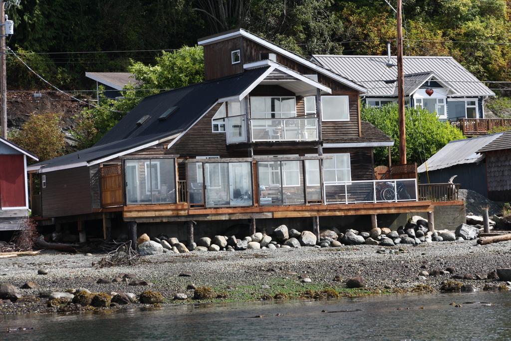 Orca Lodge Sointula Exterior photo